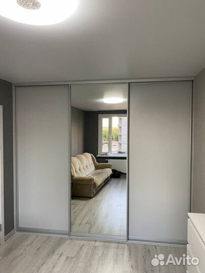 Двери для шкафа купе с зеркалом