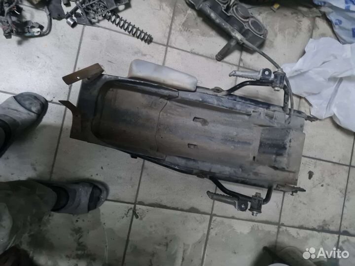 Хвост подрамник кавасаки ззр kawasaki zzr 400 600