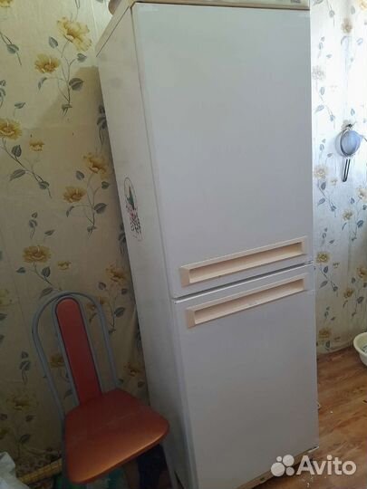 Холодильник бу