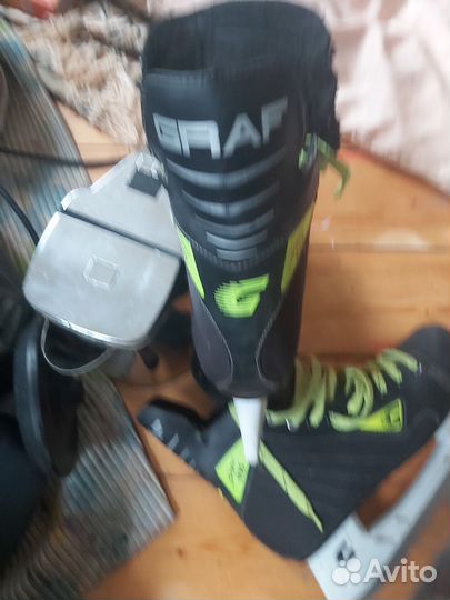 Коньки хоккейные