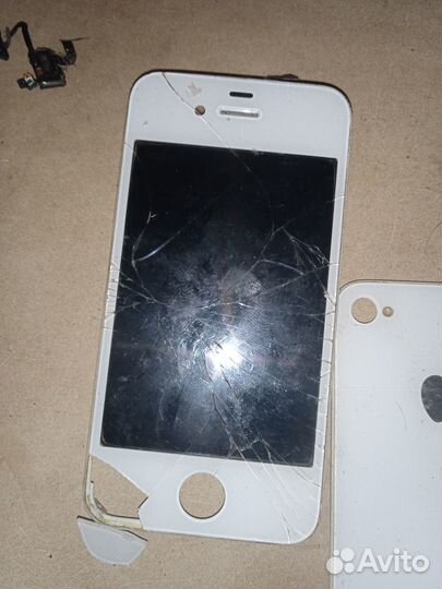 iPhone 4, 8 ГБ
