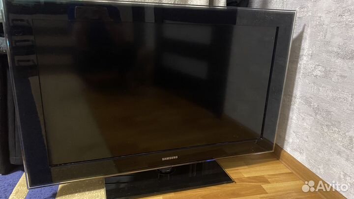 Телевизор samsung