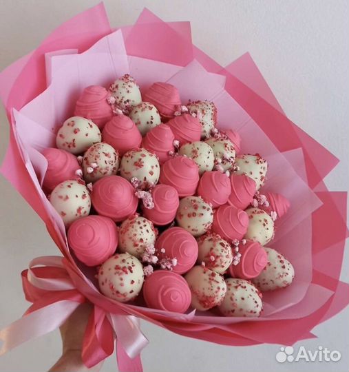 Клубника в шоколаде букеты