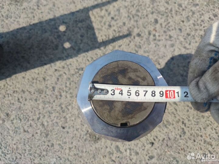 Ось балансира полуприцепа Hartung