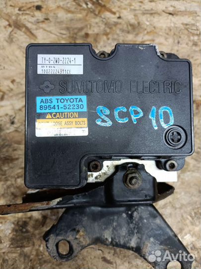 Блок ABS Toyota Vitz SCP10 2003