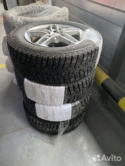 Колеса в сборе r16 зимние на Renault Kaptur