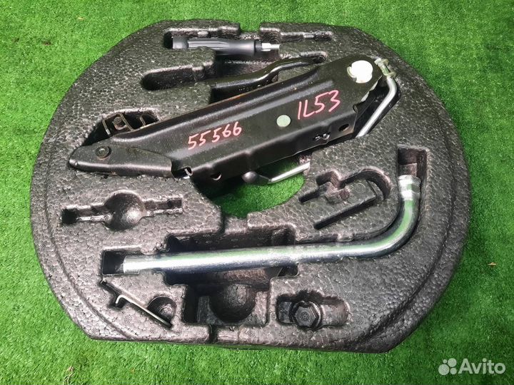 Домкрат Volkswagen Golf 5 BLG 1.4 2009