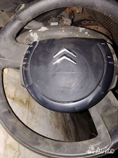 Подушка в руль Citroen C4