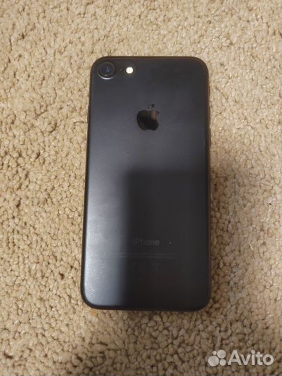 iPhone 7, 32 ГБ