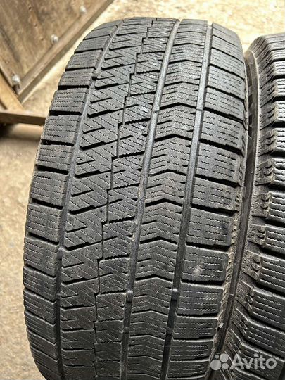 Bridgestone Blizzak Ice 205/55 R16