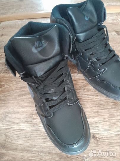 Мужские зимние кроссовки