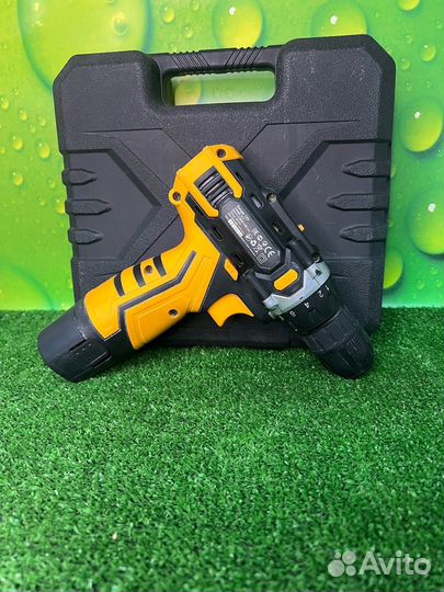 Шуруповерт deko Banger 12V