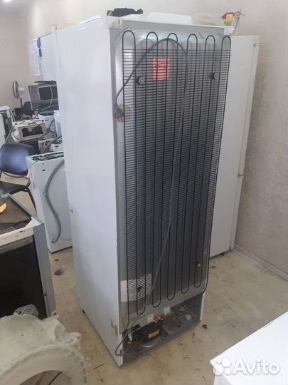 Холодильник LG