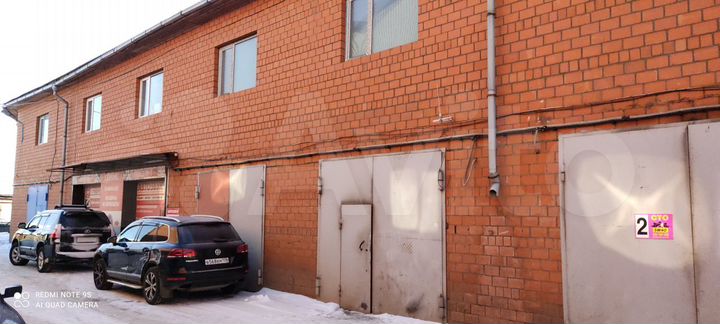 Гараж, > 30 м²