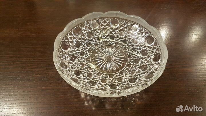 Ваза, салатник, бокалы. Хрусталь