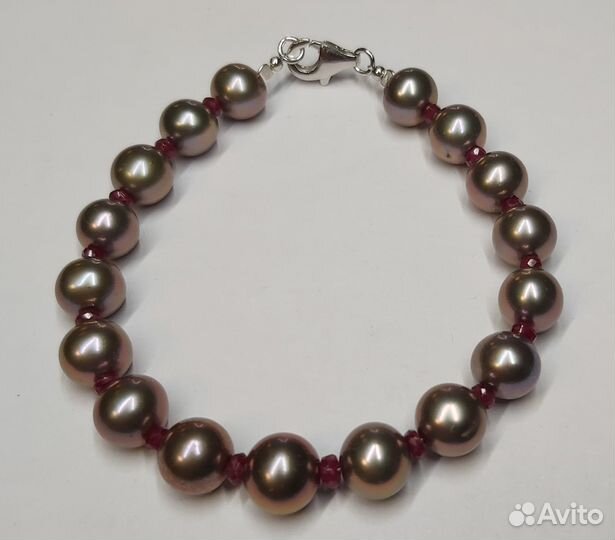 Браслет из жемчуга с рубином