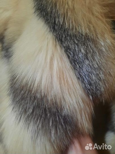 Шубка лиса новая