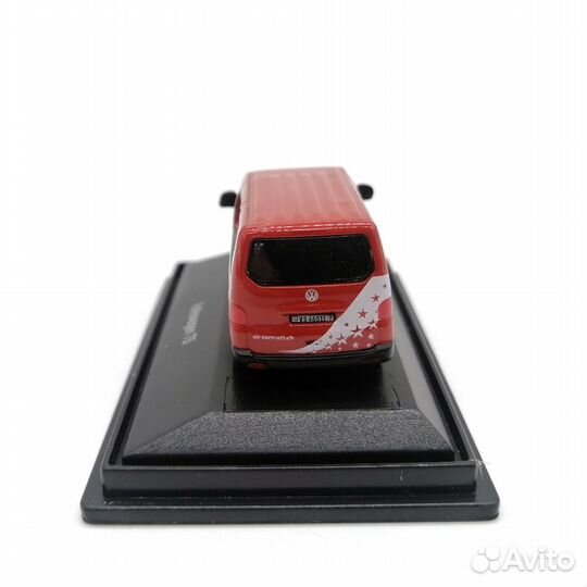 Модель Schuco 452601200 VW T5 Bus Air Zermatt 1:87