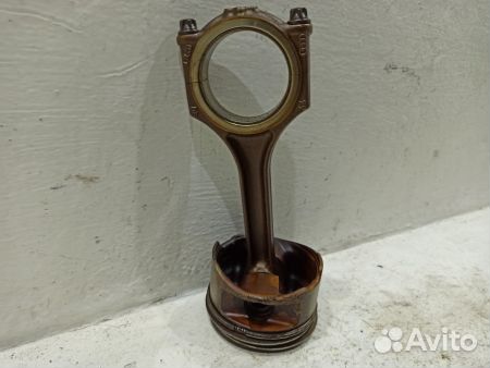 Поршень с шатуном
