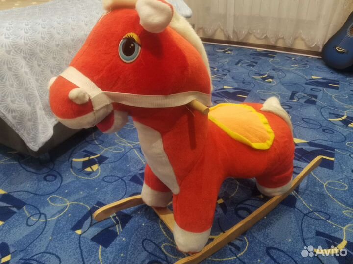 Лошадь качалка