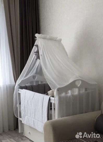 Комплект бортиков в кроватку