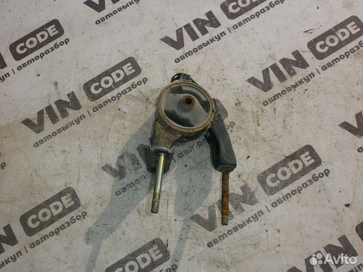 Опора двигателя Тойота Витц