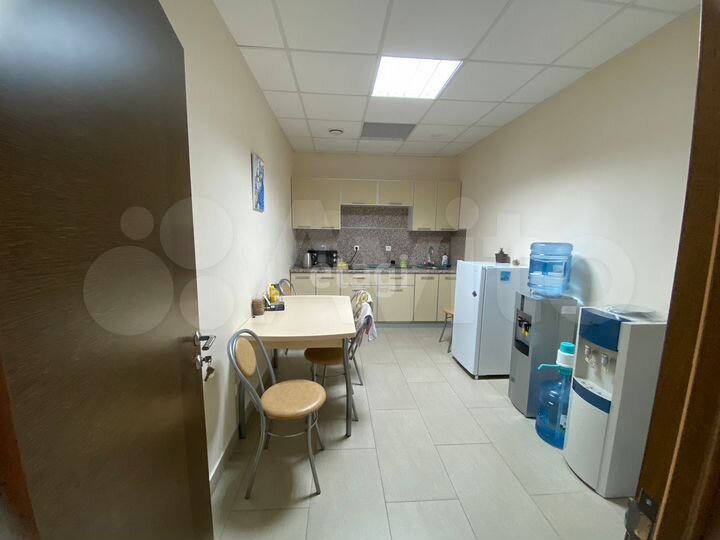 Продам офисное помещение, 194.5 м²