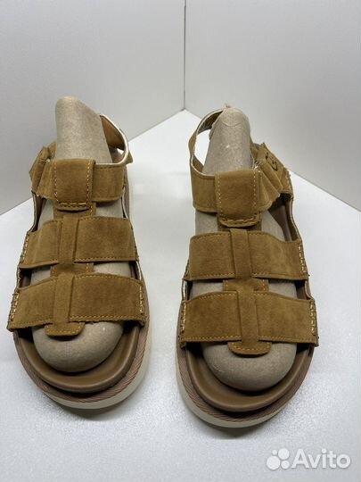 Сандалии UGG