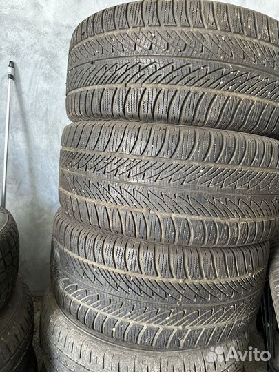 Goodyear UltraGrip 8 Performance 285/45 R20 112V