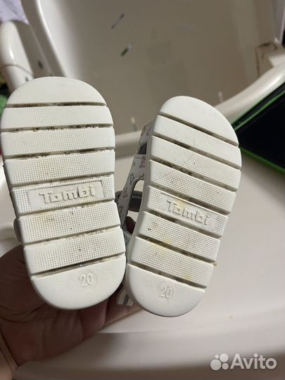 Сандалии для девочки