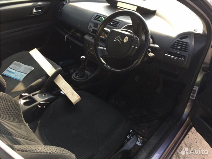 Разбор на запчасти Citroen C4