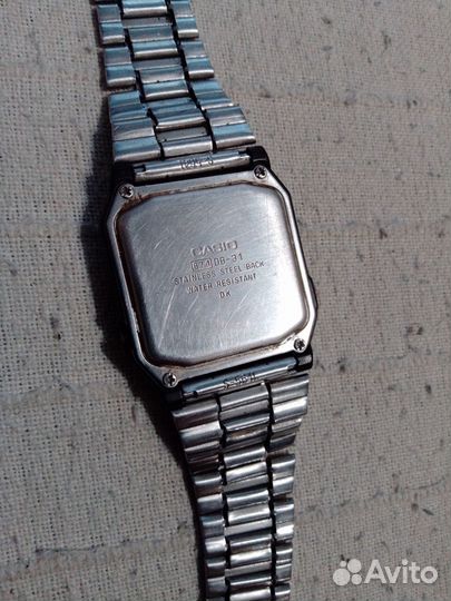 Часы Casio data bank