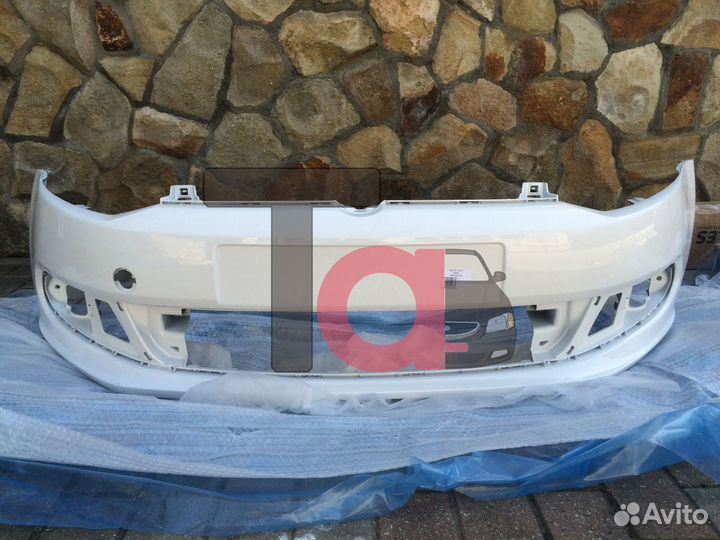 Белый бампер Поло Седан 2010-2014