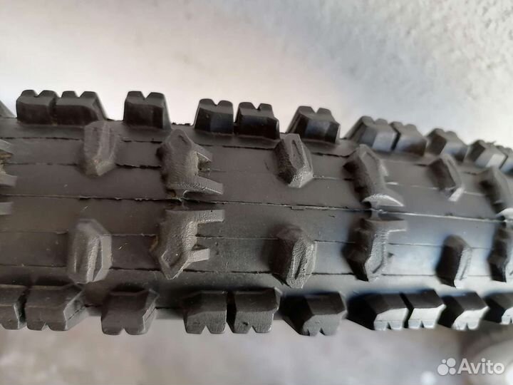 Покрышка Maxxis Mobster 26x2.7