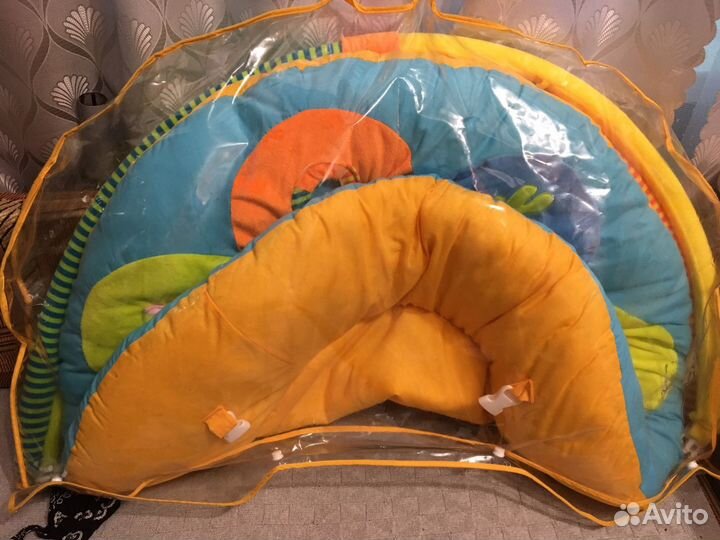 Развивающий коврик