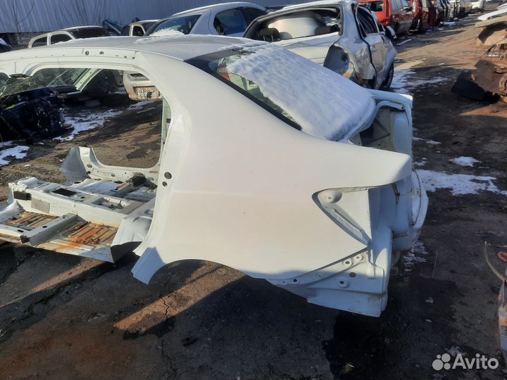 Крыло заднее левое Renault logan 2