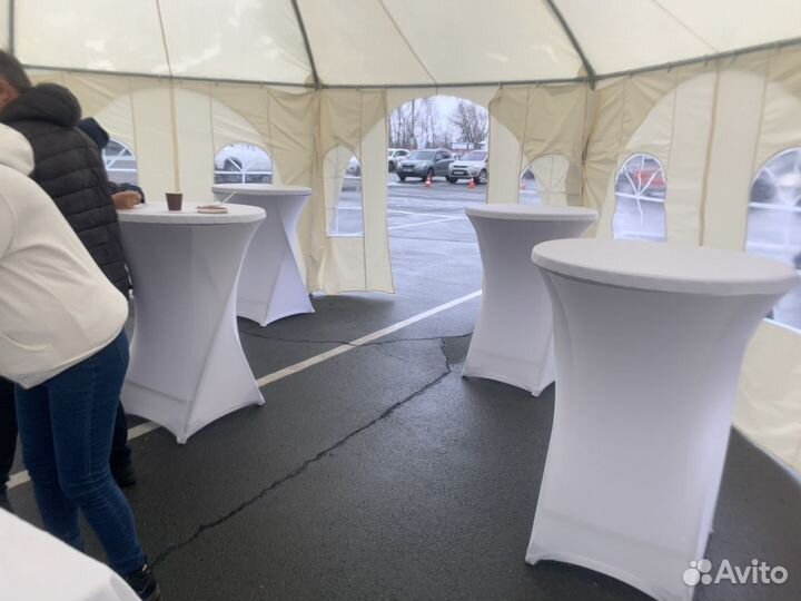 Столы и стулья в аренду