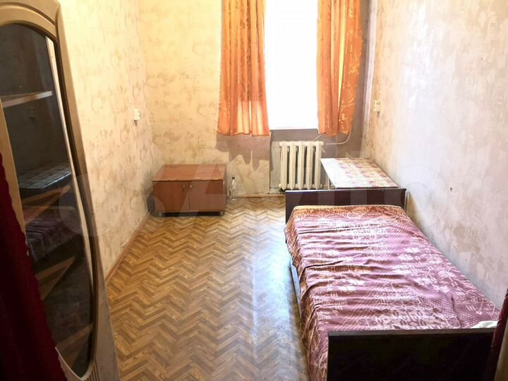 Комната 11,5 м² в 1-к., 1/2 эт.