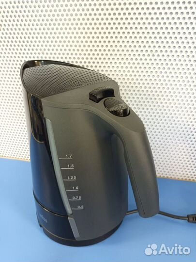 Электрочайник Braun WK 300 Onyx