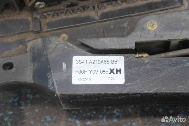 Замок двери Ford Focus I (Форд Фокус 1) DFW 3M5AA2