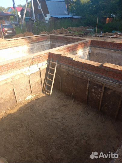 Услуги миниэкскаватора