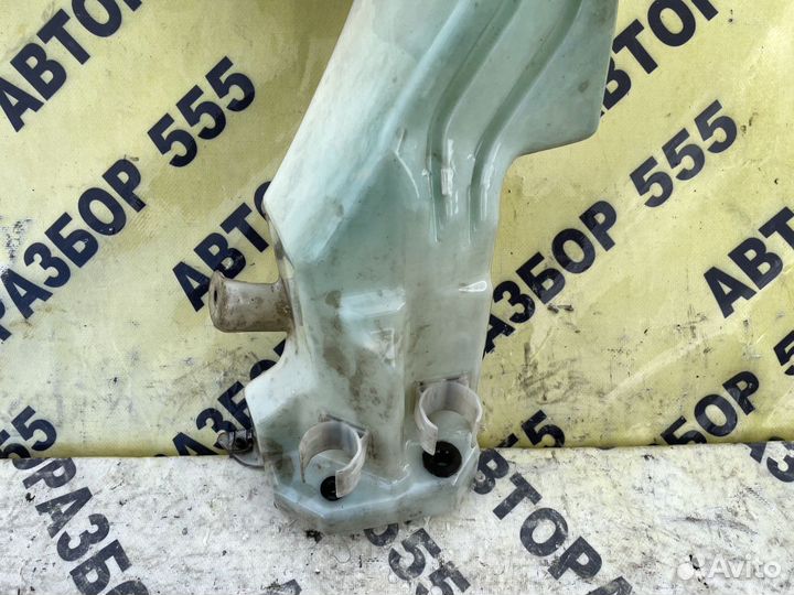 Бачок омывателя Audi A4