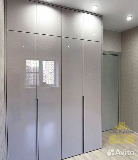 Встроенный шкаф