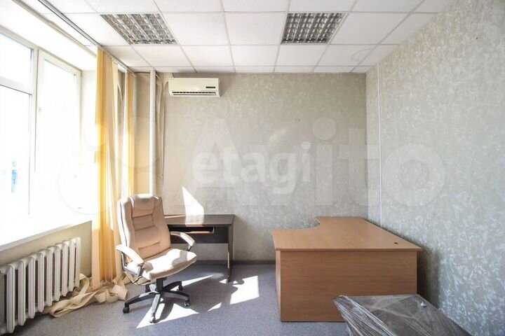 Продам офисное помещение, 295 м²