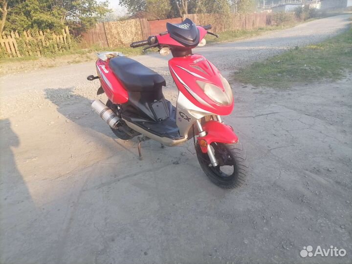 Скутер Flash 