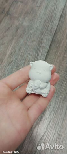 Сувенир Котик, фигурка из гипса
