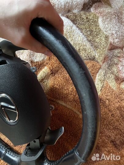 Руль от lexus is 250