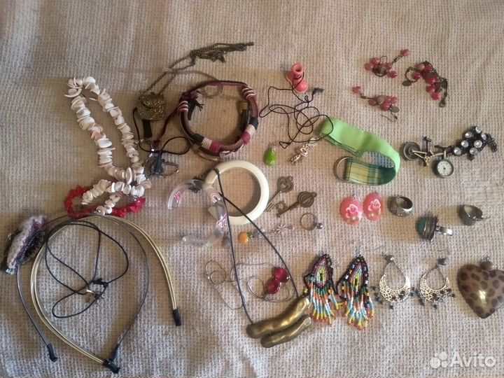 Украшения,бижутерия