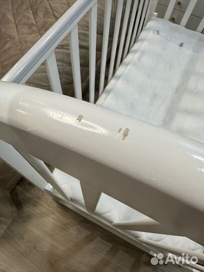 Детская кроватка