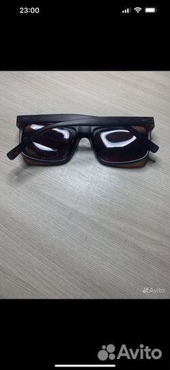 Солнцезащитные очки